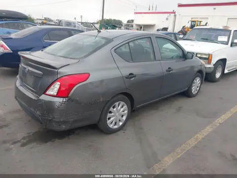 2017 Nissan Versa 1.6 S+ VIN 3N1CN7AP5HL826105 фото 4