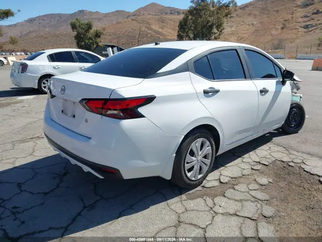 3N1CN8BVXRL907783 — 2024 Nissan Versa 1.6 S, фото 4 с аукциона IAAI 13.10.2026, Передняя часть