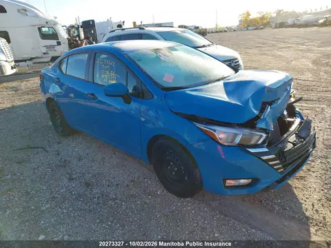 3N1CN8DV5SL809599 — 2025 Nissan Versa 1.6 S, Передняя часть (Front), фото до ремонта