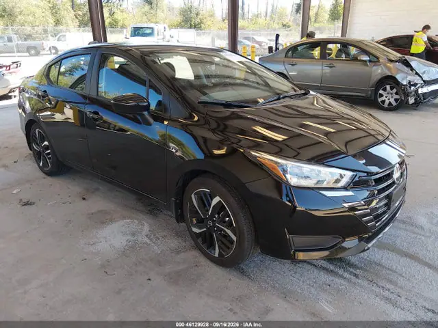 3N1CN8FV7SL845856 Nissan Versa 1.6 SR 2025 — повреждение Задняя часть слева, фото до ремонта