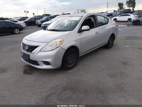2014 Nissan Versa 1.6 Sv VIN 3N1CN7AP7EL818213 фото 2