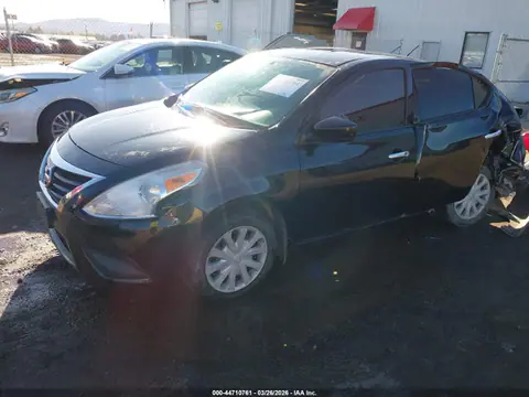 2015 Nissan Versa 1.6 Sv VIN 3N1CN7AP5FL827414 фото 2