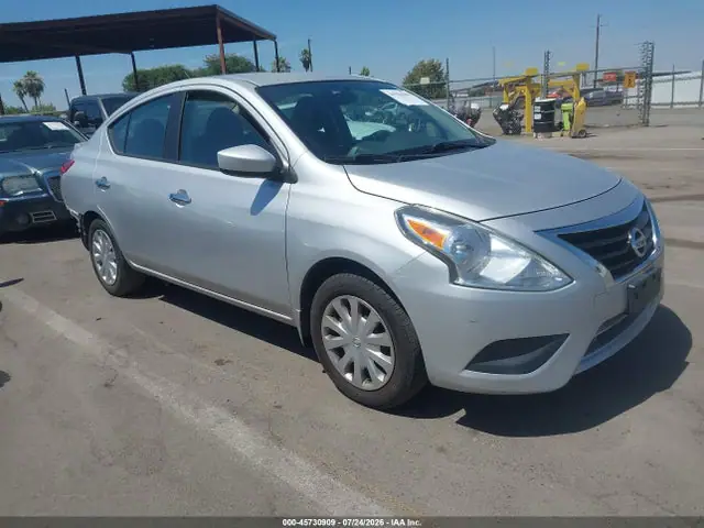 3N1CN7APXGL839379 — 2016 Nissan Versa 1.6 SV, Естественный износ (Normal Wear & Tear), фото до ремонта
