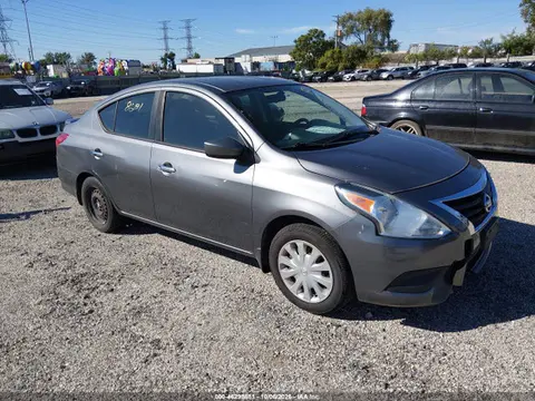 3N1CN7AP7GL907718 — 2016 Nissan Versa 1.6 SV, Естественный износ (Normal Wear & Tear), фото до ремонта
