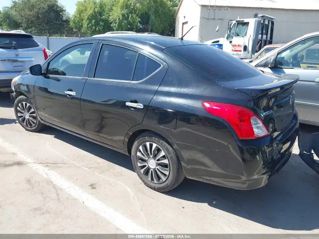 3N1CN7APXKL813907 — 2019 Nissan Versa 1.6 SV, фото 3 с аукциона IAAI 13.10.2026, Передняя часть