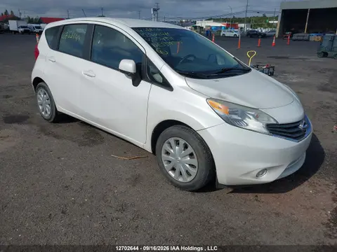3N1CE2CP6EL354931 — 2014 Nissan Versa Note S/S Plus/SV/SL, Задняя часть слева (Left Rear), фото до ремонта
