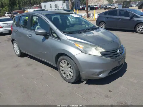 3N1CE2CP8FL412782 — 2015 Nissan Versa Note S (sr)/S Plus/SL/SR/SV, Естественный износ (Normal Wear & Tear), фото до ремонта