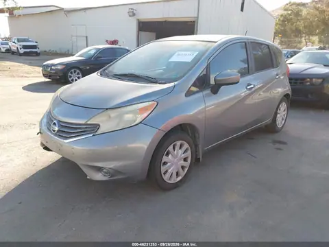 2015 Nissan Versa Note Sv VIN 3N1CE2CP5FL429605 фото 2
