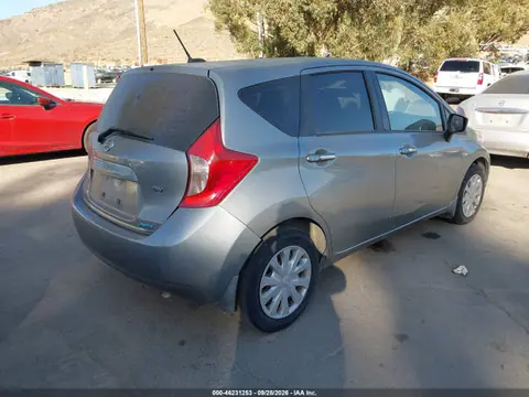 2015 Nissan Versa Note Sv VIN 3N1CE2CP5FL429605 фото 4