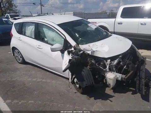 3N1CE2CP6HL358689 — 2017 Nissan Versa Note SV, Передняя часть (Front End), фото до ремонта