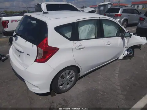 2017 Nissan Versa Note Sv VIN 3N1CE2CP6HL358689 фото 4