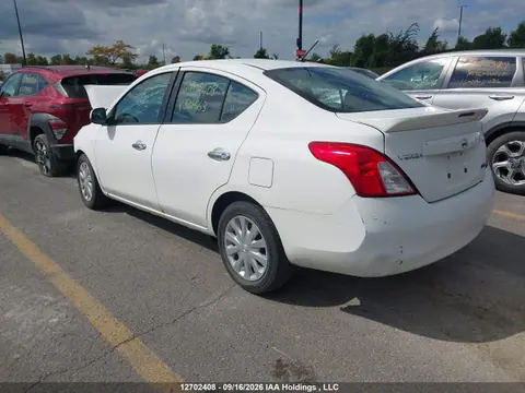2014 Nissan Versa VIN 3N1CN7AP4EL812563 фото 3