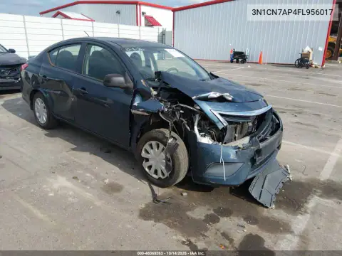 3N1CN7AP4FL956017 — 2015 Nissan Versa, фото 2 с аукциона IAAI, Передняя и задняя части