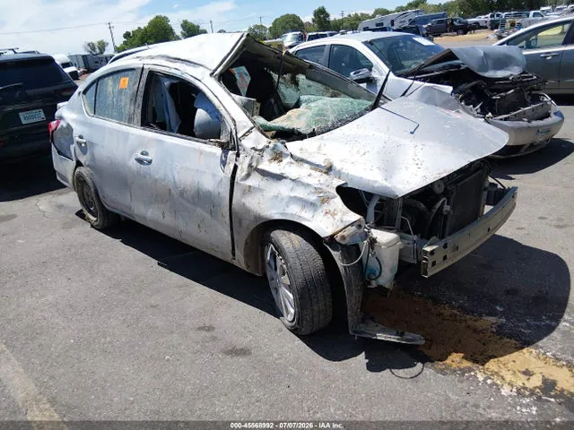 2016 Nissan Versa VIN 3N1CN7AP1GL881634 фото 1