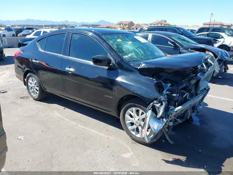 3N1CN7AP7JL871634 — 2018 Nissan Versa, Повреждение двигателя, фото до ремонта