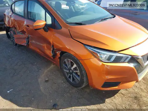 3N1CN8EV1ML923309 — 2021 Nissan Versa, Правая сторона, фото до ремонта