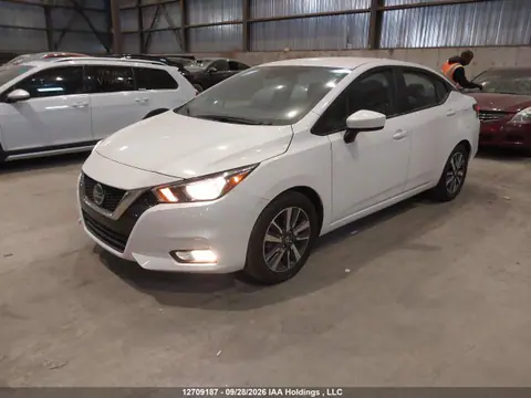 2022 Nissan Versa VIN 3N1CN8EV1NL837483 фото 2