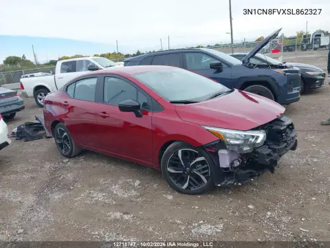 3N1CN8FVXSL862327 — 2025 Nissan Versa, Передняя часть, фото до ремонта
