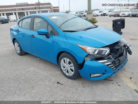 3N1CN8DV4SL829049 — 2025 Nissan Versa, Передняя часть, фото до ремонта