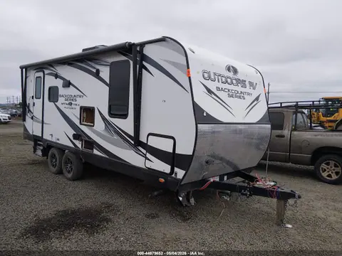 2019 Overland Truck/trailer Other VIN 51W182626K1018320 фото 1