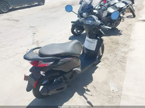 2023 Piaggio Liberty 150/150 S VIN ZAPM898G1P7003957 фото 4