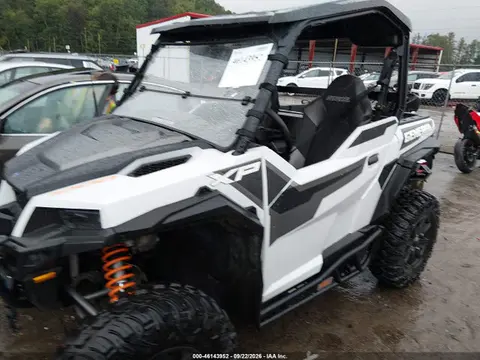 2022 Polaris General Xp 1000 Deluxe Ride Command VIN 3NSGXJ997NH670268 фото 2