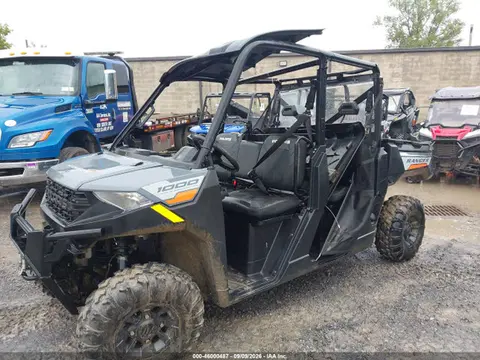 2022 Polaris Ranger Crew 1000 Premium VIN 4XAT6E990N8003250 фото 2