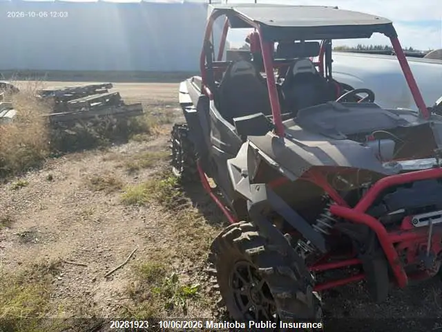 3NSVDM991GF450849 — 2016 Polaris Rzr Xp 1000 Eps 4X4, Передняя часть (Front), фото до ремонта