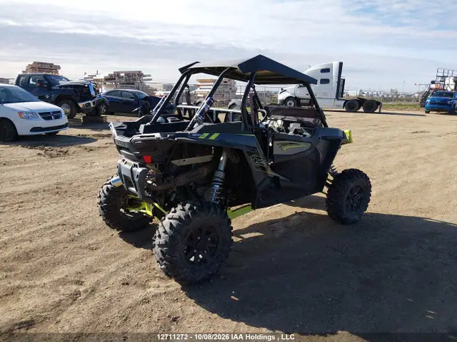3NSVDE992GF445519 — 2016 Polaris Rzr Xp 1000 Eps, фото 4 с аукциона IAAI 14.10.2026, Повреждения со всех сторон