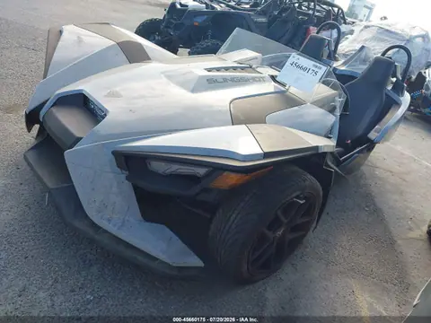 2022 Polaris Slingshot S With Technology Package VIN 57XAATHD5N8149188 фото 2