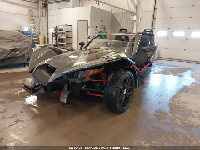 2018 Polaris Slingshot Sl VIN 57XAAPFA7J8128417 фото 2