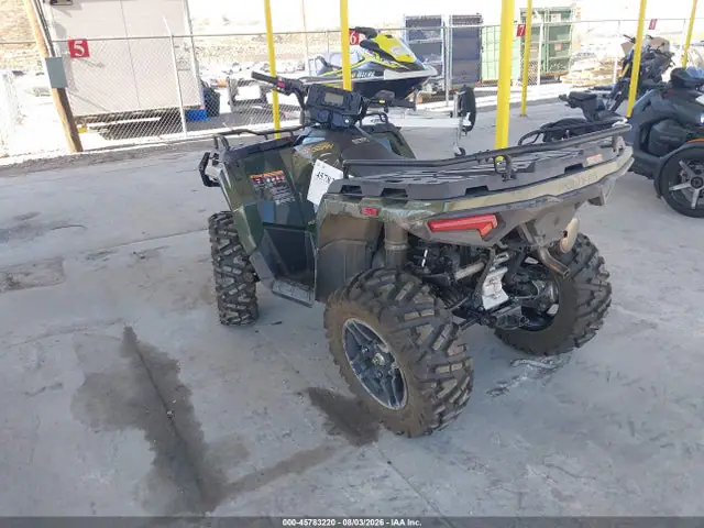 4XASEZ575TA022943 — 2026 Polaris Sportsman 570 Premium/40TH Anniversary, фото 3 с аукциона IAAI 13.10.2026, Left & Right Side
