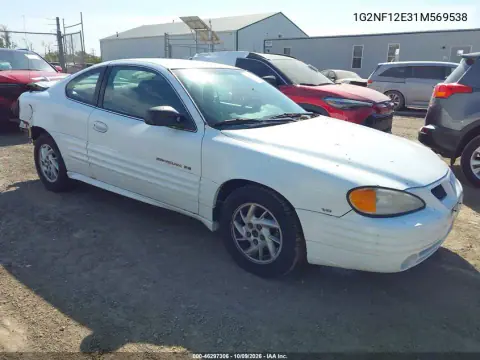 1G2NF12E31M569538 — 2001 Pontiac Grand AM, Сзади, фото до ремонта