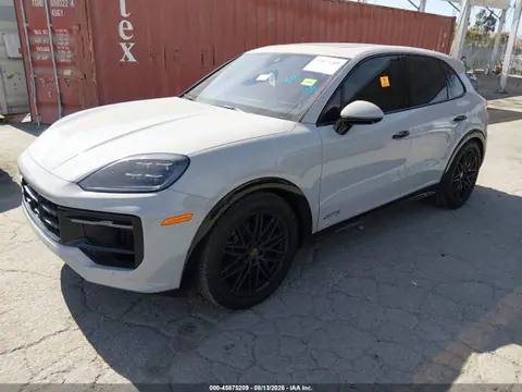 2025 Porsche Cayenne Gts VIN WP1AG2AY8SDA24203 фото 2