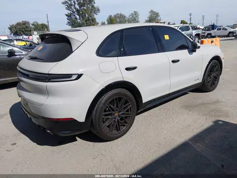 2025 Porsche Cayenne Gts VIN WP1AG2AY8SDA24203 фото 4