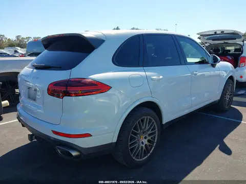 2018 Porsche Cayenne Platinum Edition VIN WP1AA2A25JKA02912 фото 4