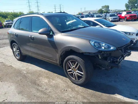 WP1AA2A24GKA12761 — 2016 Porsche Cayenne, Передняя часть (Front End), фото до ремонта