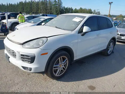 2016 Porsche Cayenne VIN WP1AA2A23GLA09702 фото 2