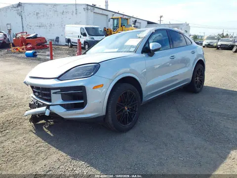 2026 Porsche Cayenne VIN WP1BA2AY9TDA36142 фото 2