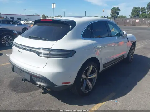 2022 Porsche MACAN S VIN WP1AG2A59NLB21703 фото 4