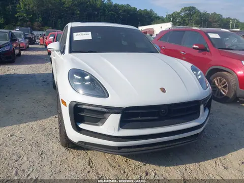 2025 Porsche Macan T VIN WP1AA2A59SLB15526 фото 1
