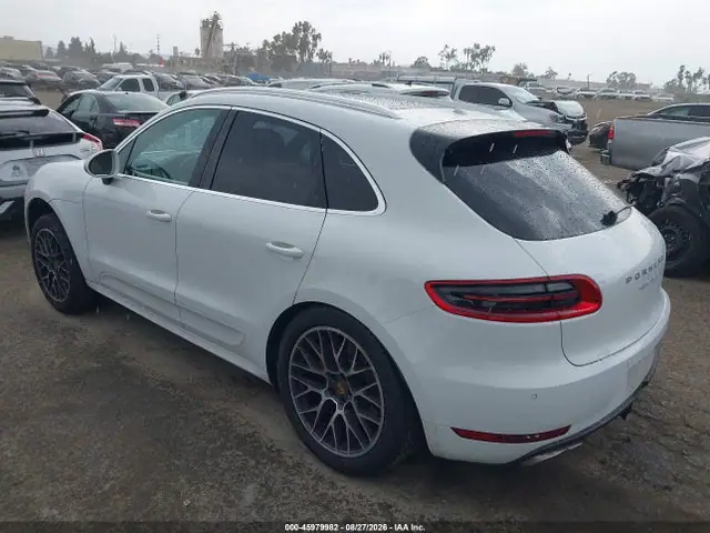 WP1AF2A54FLB93915 — 2015 Porsche Macan Turbo, фото 3 с аукциона IAAI 14.10.2026, Правый бок