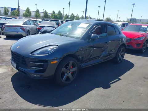 2018 Porsche Macan Turbo VIN WP1AF2A59JLB71627 фото 2