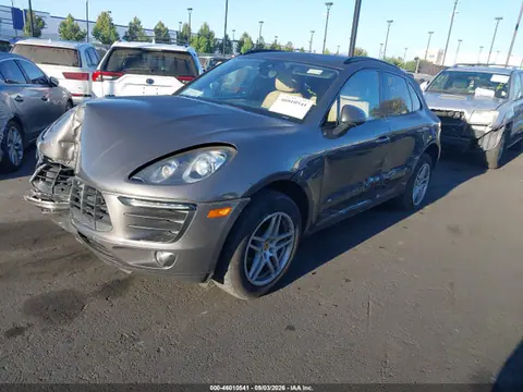 2018 Porsche Macan VIN WP1AA2A54JLB22558 фото 2