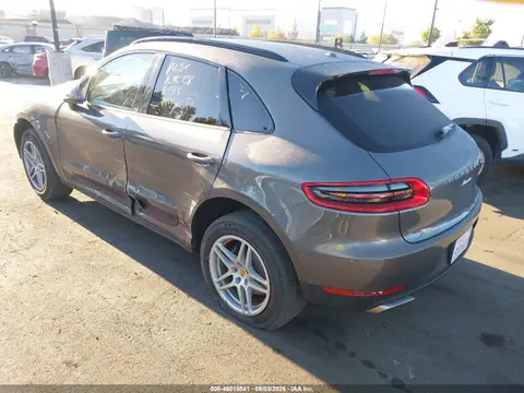 2018 Porsche Macan VIN WP1AA2A54JLB22558 фото 3