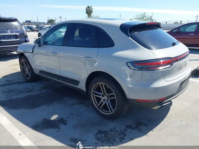 WP1AA2A53KLB01461 — 2019 Porsche Macan, фото 3 с аукциона IAAI 14.10.2026, Передняя часть