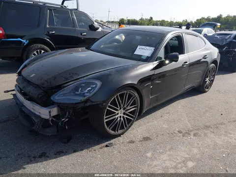 2017 Porsche PANAMERA 4 VIN WP0AA2A77HL101071 фото 2