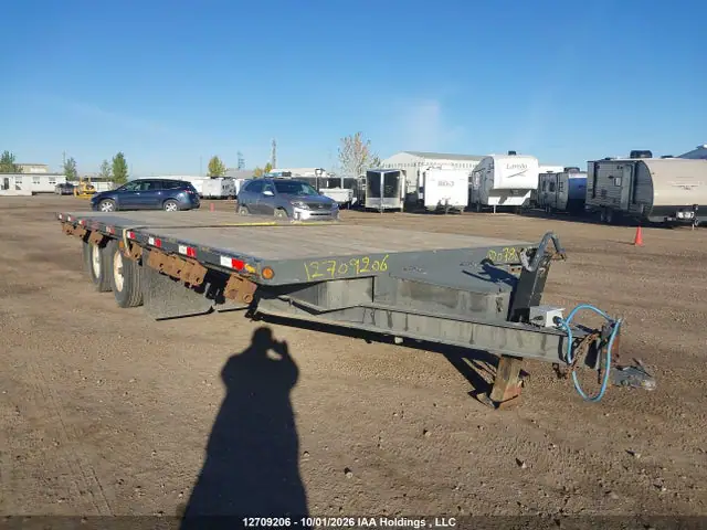 2P9BF724XJP078682 Precision Trailer Flat Deck 2018 — повреждение Передняя часть, фото до ремонта