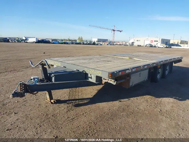 2P9BF724XJP078682 — 2018 Precision Trailer Flat Deck, фото 2 с аукциона IAAI 14.10.2026, Передняя часть