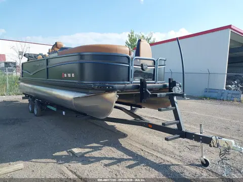 PMY15930D525 — 2025 Premier Pontoon, Повреждения со всех сторон (All Over), фото до ремонта